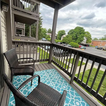 Private Room Oasis Ideal For Travelers & Workers Indianapolis Exterior photo
