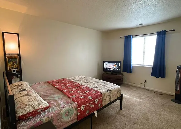 Private Room Oasis Ideal For Travelers & Workers